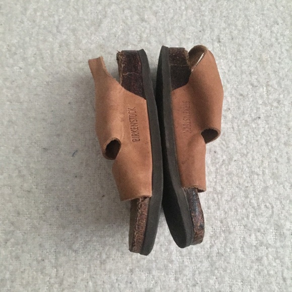 Birkenstocks Size 35 - Picture 3 of 4